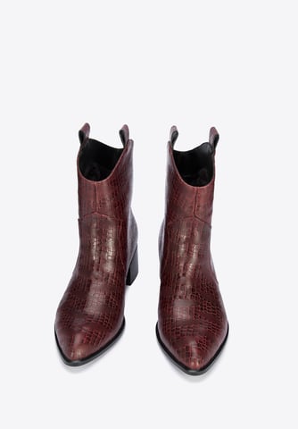 Botas vaqueras Wittchen de piel de cocodrilo para mujer, color burdeos