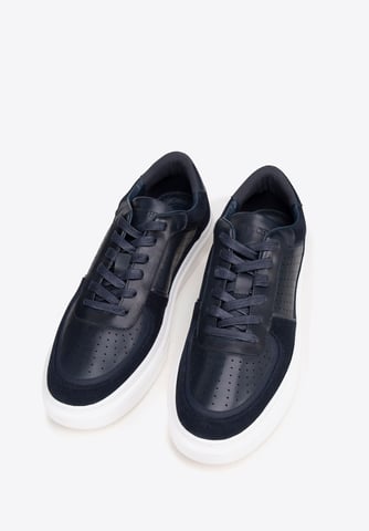 Zapatillas Wittchen de cuero azul marino para hombre