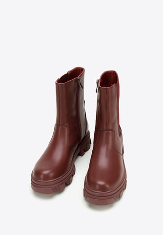 Botas Chelsea de plataforma de cuero para mujer Wittchen en color cereza y