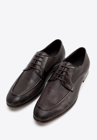 Zapatos Derby para hombre Wittchen de piel auténtica con trenza, marrón oscuro
