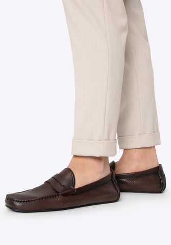 Zapatos de piel sin cordones para hombre Wittchen, piel natural marrón