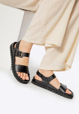 Sandalias de piel para mujer Wittchen con remaches en piel natural negra