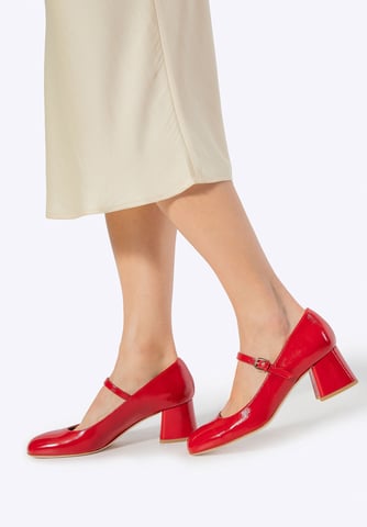 Zapatos de salón de piel roja con correa para mujer de Wittchen