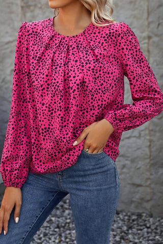 Blusa Plisada de Leopardo Rosa con Abertura en el Cuello