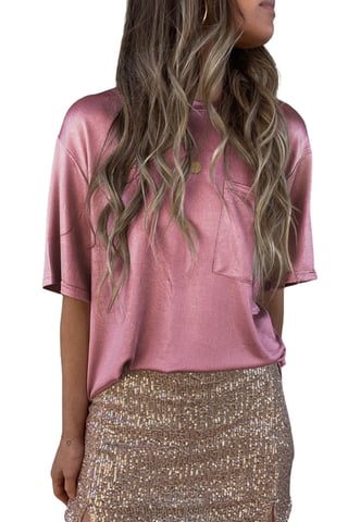 Camiseta de ajuste holgado con bolsillo en el pecho rosa