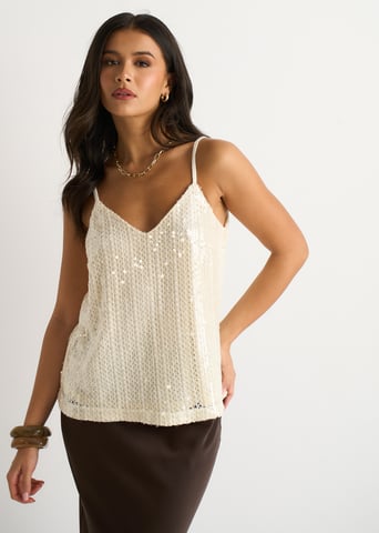 Top de tirantes con cuello en V y lentejuelas color crema
