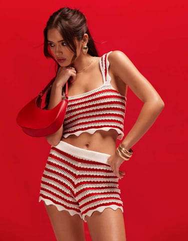 ASOS DESIGN virkade shorts i röd randig set