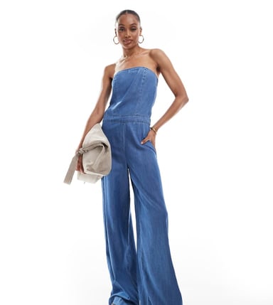 ONLY Tall bandeau vid ben denim jumpsuit i medtvätt