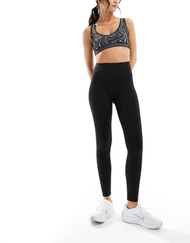 Monki sömlösa yogahigh waist aktiva gymleggings i svart