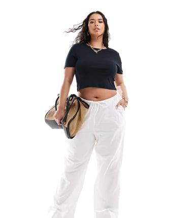 Vero Moda Curve midja med knytning vida byxor i vitt