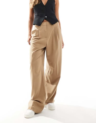Vero Moda vida byxor i kamel