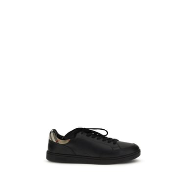 Zapatillas bajas Burberry de cuero de ternera negro Bos Taurus