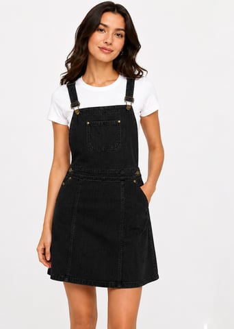 Vestido tipo peto de suede sintético negro