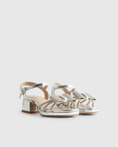 River Island Sandalias de tacón para niña Plateadas con lazo de strass