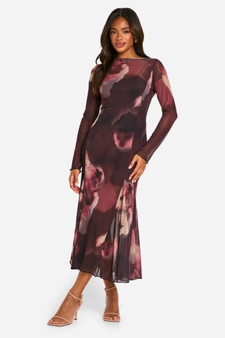 Boohoo Vestido midaxi de malla con estampado floral, escote con abertura y bajo godet