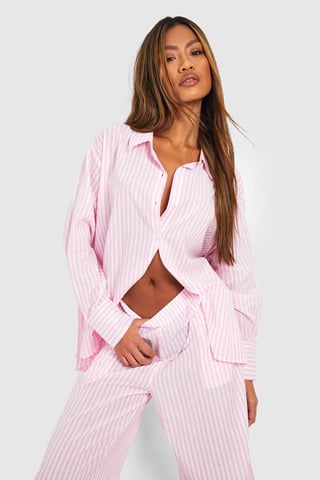 Camisa de pijama oversize de algodón con raya diplomática Boohoo