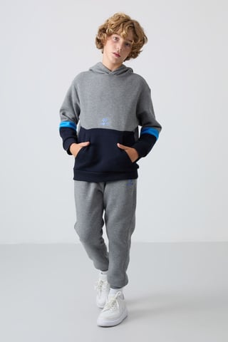 Conjunto deportivo juvenil