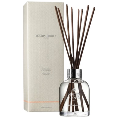 Molton Brown Re-Charge Black Peppercorn Difusor de varillas aromáticas 150ml