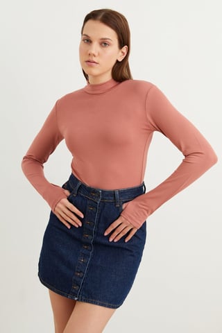 Bipantolon Body de mujer de corte slim con medio cuello vuelto
