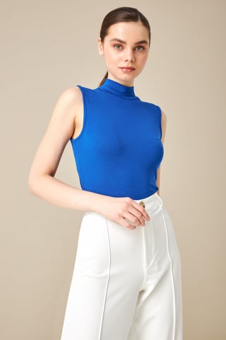 Bipantolon Blusa de mujer sin mangas con cuello alto corto