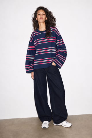 Bipantolon Sudadera oversize de mujer a rayas con cuello redondo