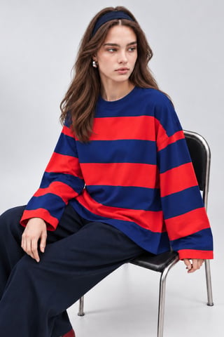 Bipantolon Sudadera oversize de mujer a rayas con cuello redondo