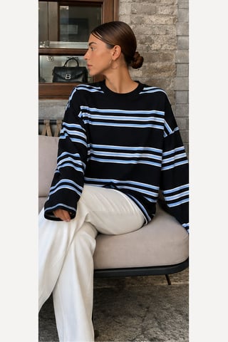 Bipantolon Sudadera oversize de mujer a rayas con cuello redondo