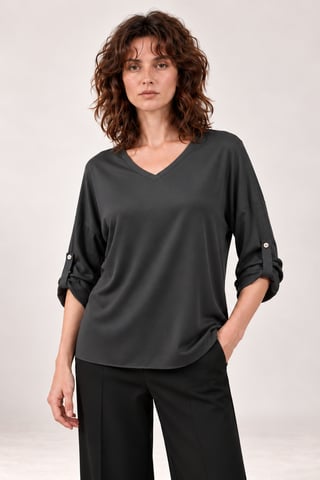 Blusa de satén con cuello de pico Gris carbón