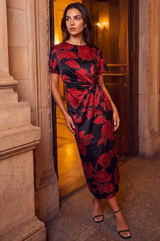 Vestido midi floral con lazo lateral