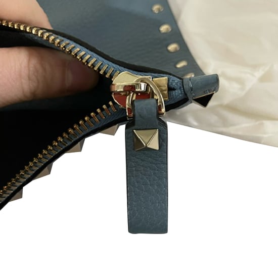 Valentino Garavani Rockstud Clutch Bag in Blue Leather - Image 6