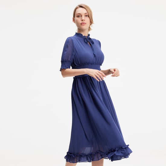 Chiffon dress with smocks and small ruffles - Image 2