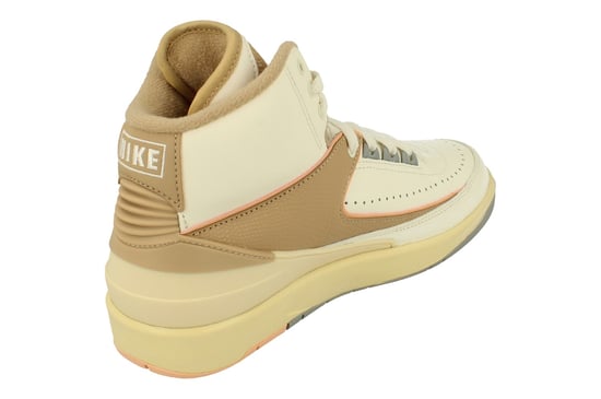 Nike Air Jordan 2 Retro Zapatillas blancas - Image 3