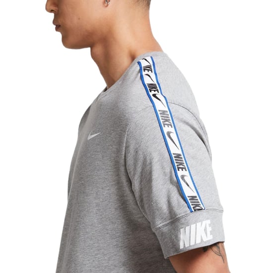 Nike NSW Repetir Camiseta Gris Hombre - Image 4