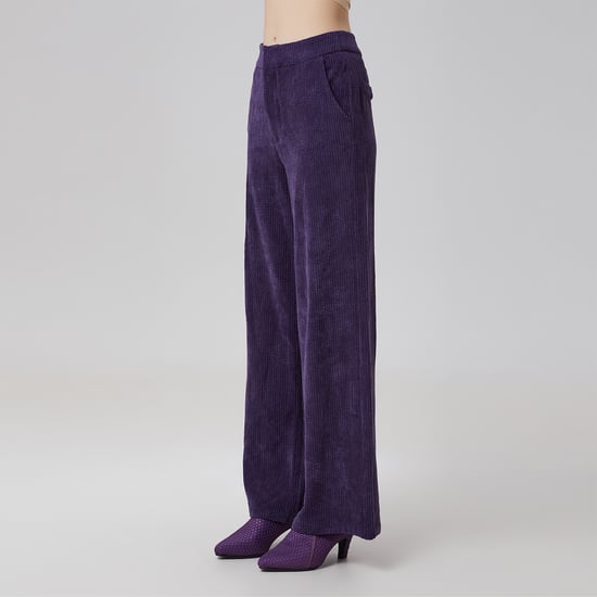 Velvet straight pants - Image 3