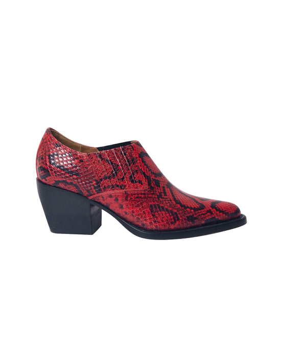 Chloé Rylee Snake-Effect Ankle Boots in Red Leather - Image 1