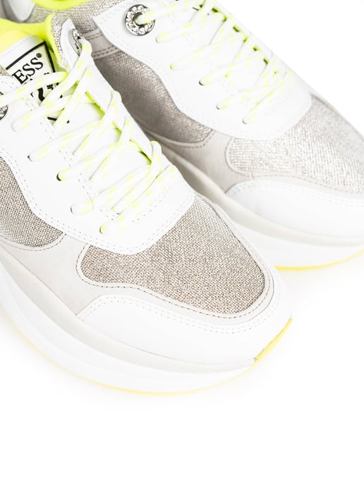 Guess Sneaker Juless Mujer Blanco - Image 4