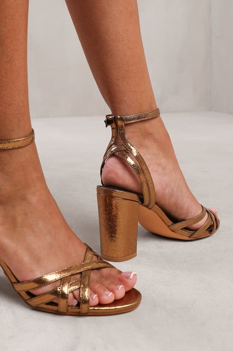 Wheres That From Womens 'Erin' Mid Block Heel With Cross Over Strap Detailing