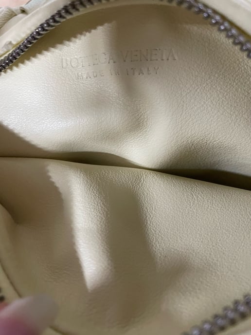 Bottega Veneta Mini Jodie Shoulder Bag in Cream Leather - Image 6