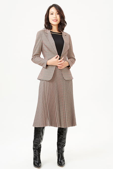 Pleated skirt and contrasting elastic waist - Image 3