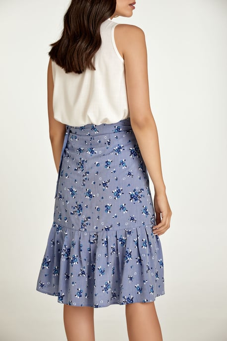 Falda con volantes y estampado floral - Image 5