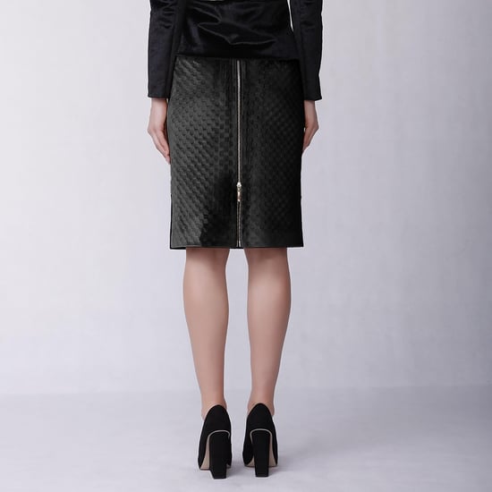 Textured velvet bi-material skirt - Image 2