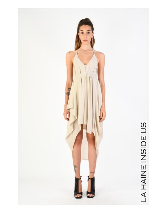 La Haine Inside Us Vestido de mujer beige - Image 2