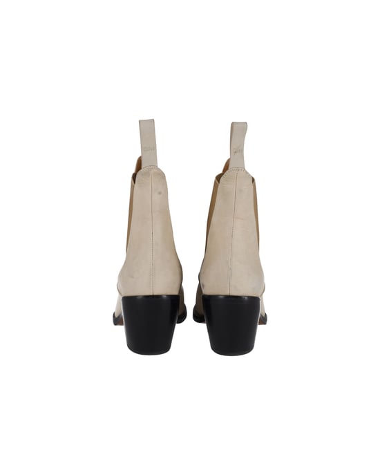 Chloé Ankle Boots in Beige Suede - Image 5