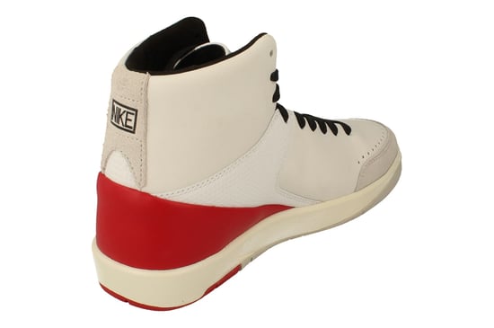 Nike Womens Air Jordan 2 Retro SE Trainers White - Image 3
