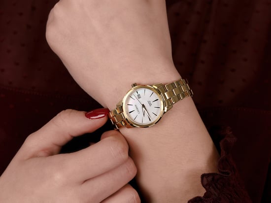 Citizen  Women's Gold Watch EU6072-56D - Image 6