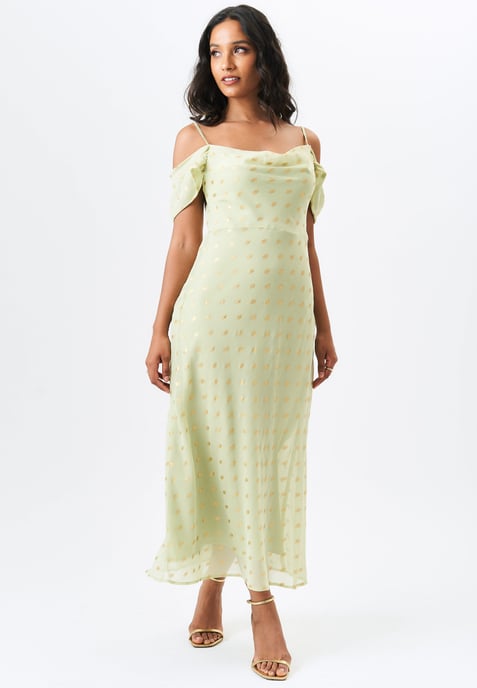 Vestido largo metalizado con mangas caídas y cuello vuelto - Image 2