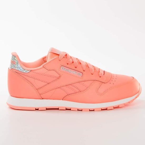 Zapatillas Reebok Classic Pastel con cordones en piel lisa rosa para niños BS8981 - Image 3