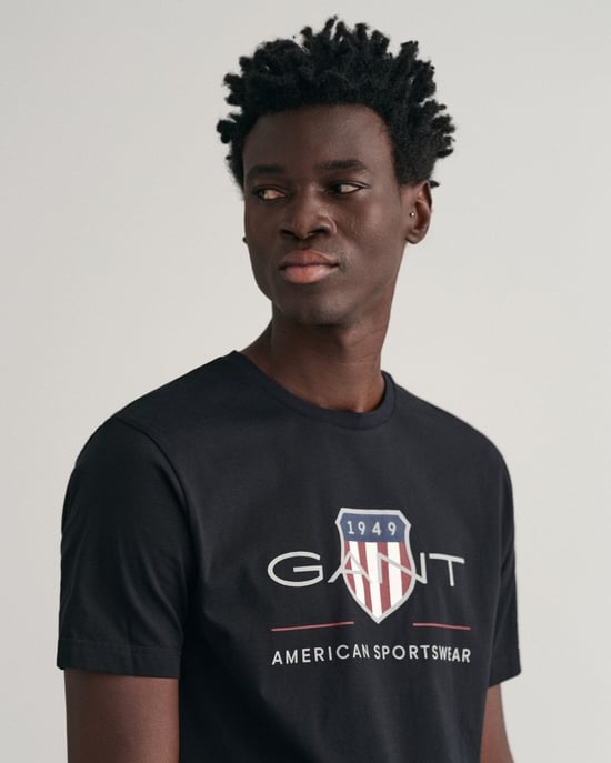 GANT Mens Regular Fit Short Sleeve Archive Shield T-Shirt - Image 3