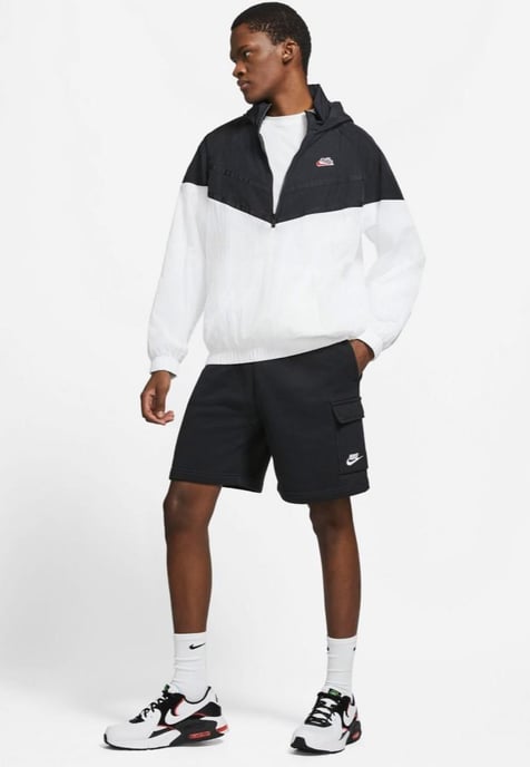 Pantalones cortos cargo para hombre Nike Club en negro - Image 6