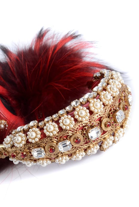 Auriculares Dolce & Gabbana para mujer con piel y joyas - Image 2